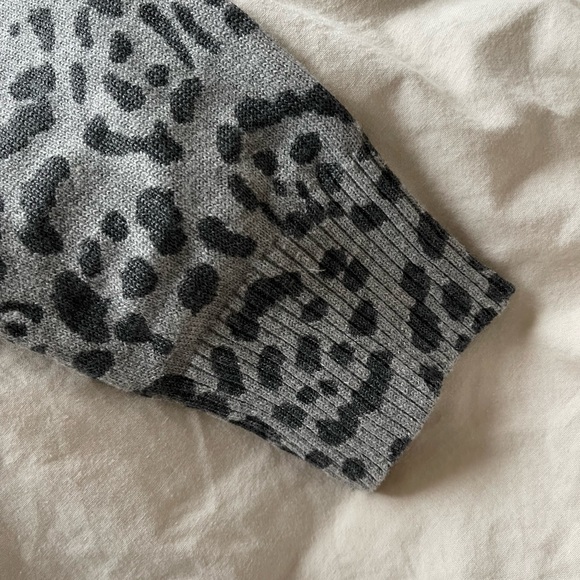 LINE Cheetah Print Cardigan - Picture 3 of 6